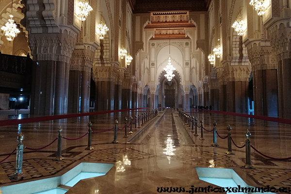 Mezquita Hassan II interior 1
