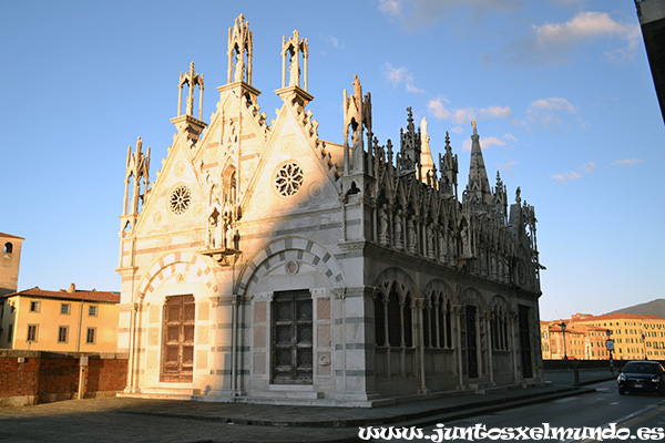 Iglesia de Santa Maria della Spina 2