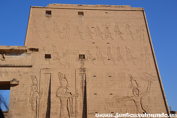 Templo de Edfu 2