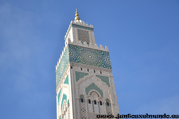 Mezquita Hassan II exterior 3