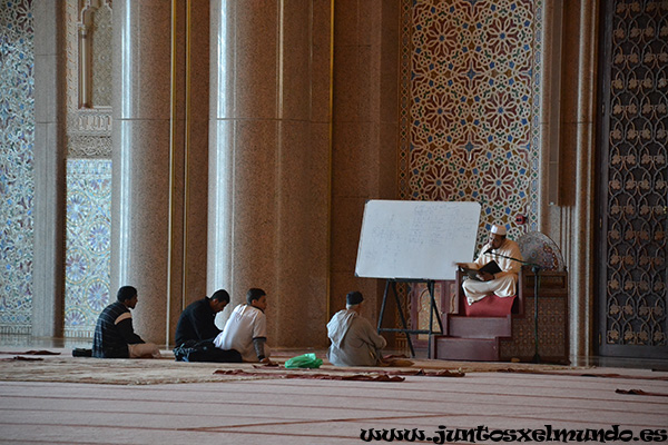 Mezquita Hassan II interior 4