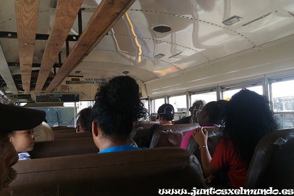 Autobus de Belmopan a Hopkins