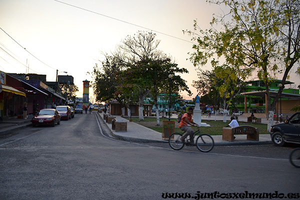 Orange Walk 2