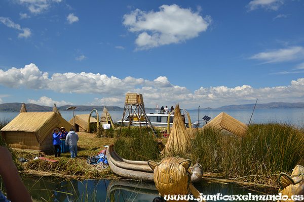 Islas Uros 6