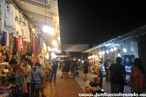 Siem Riep de noche Mercado