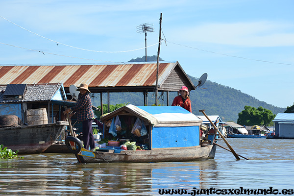 Pueblo flotante 6