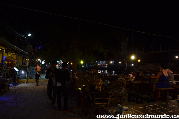 Koh Rong de noche 3