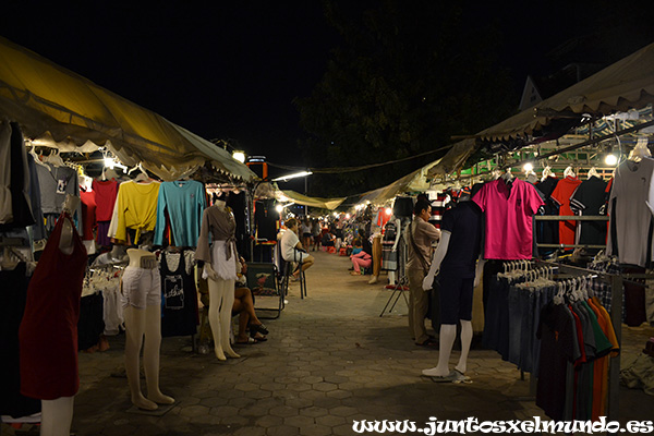 Mercado nocturno 2
