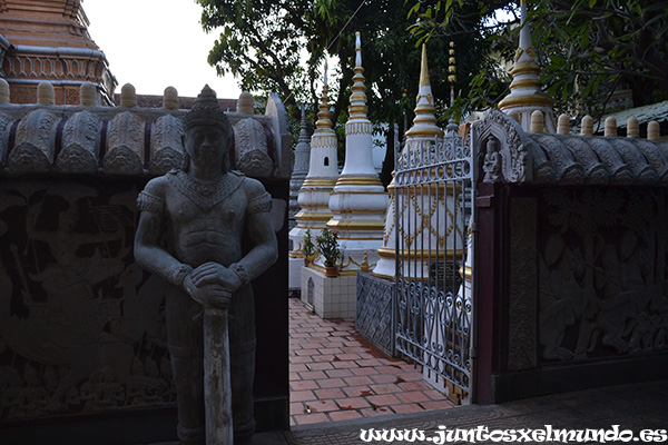 Wat Ounalom 6