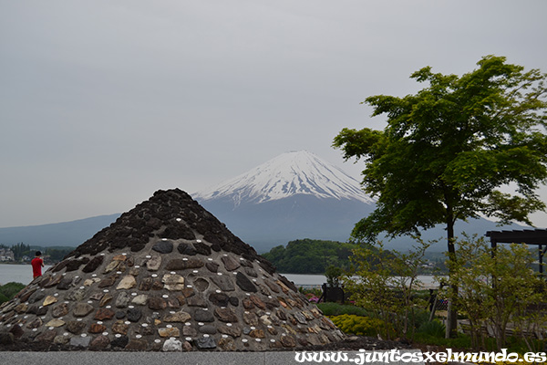 Lago Kawaguchi 2