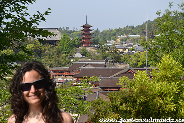 Pagoda Tahoto 2