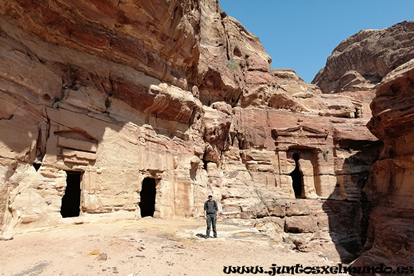 Petra El triclinio del leon