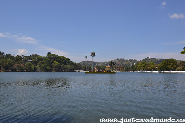 Lago de Kandy