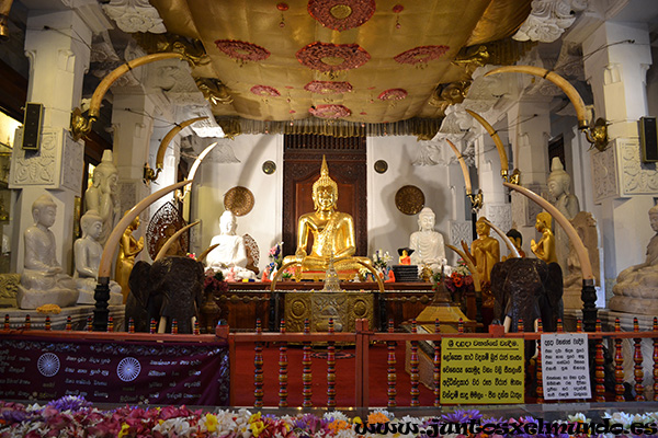 Templo del Diente de Buda 8