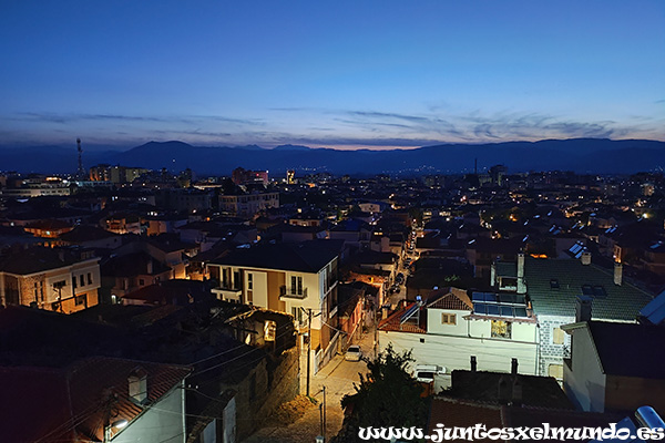 Korça - Vistas desde hotel Bujtina Oxhaku