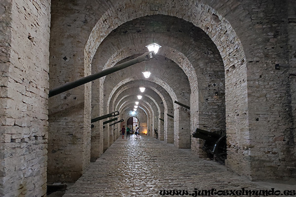 Gjirokastra - Castillo