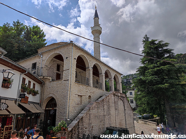 Gjirokastra - Mezquita del bazar