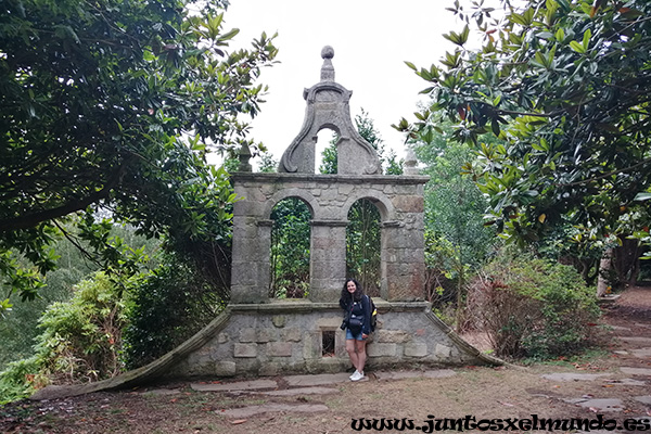 Luarca Jardin La Fonte Baxa 4