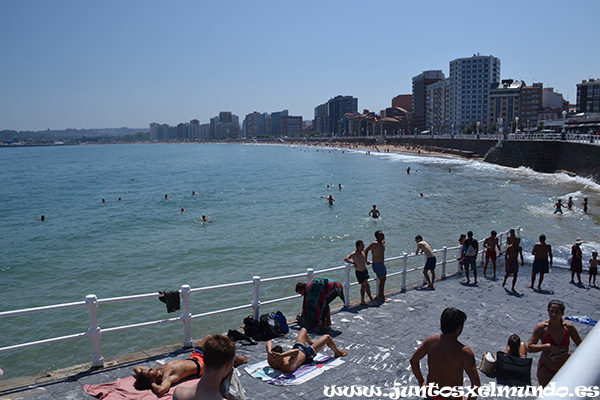 Gijon Playa de San Lorenzo 2