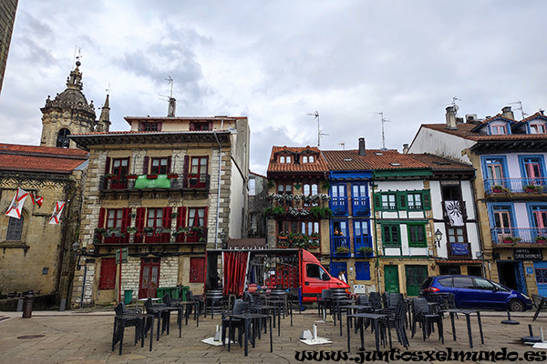 Hondarribia Plaza de armas 2