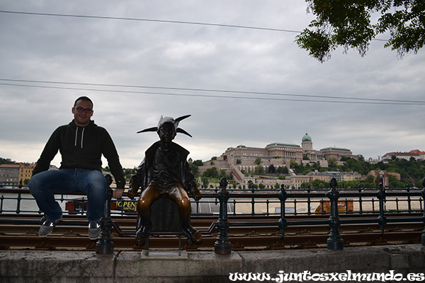 Estatua del duende