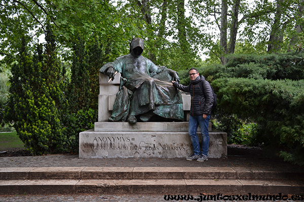 Estatua del desconocido