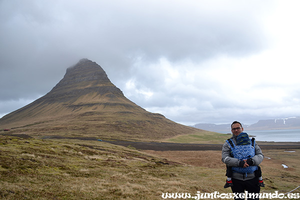 Kirkjufell y Kirkjufellsfoss 2