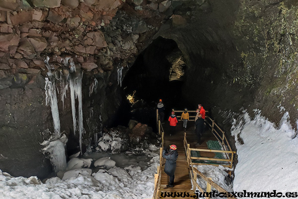 Cueva Vidgelmir 2