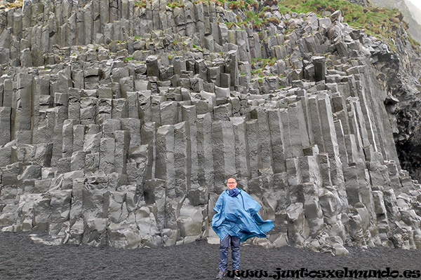 Reynisfjara Beach 3