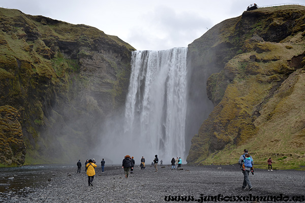 Skogafoss 1