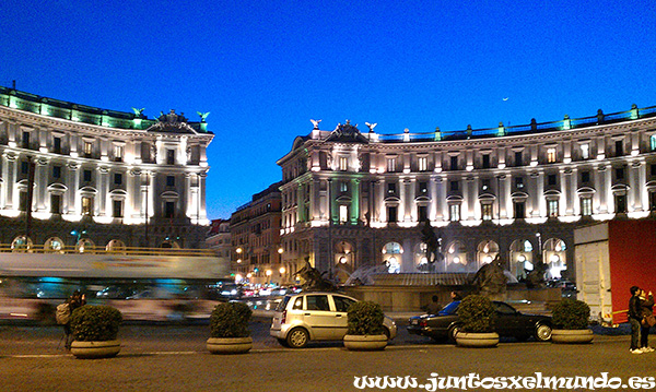 Plaza Della Repubblica 2