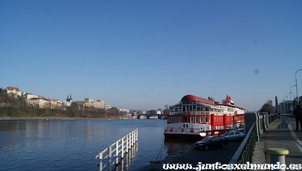 Barco Hotel 1